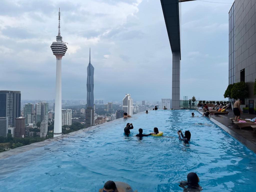 Faced Suites Platinum Klcc Куала-Лумпур Экстерьер фото