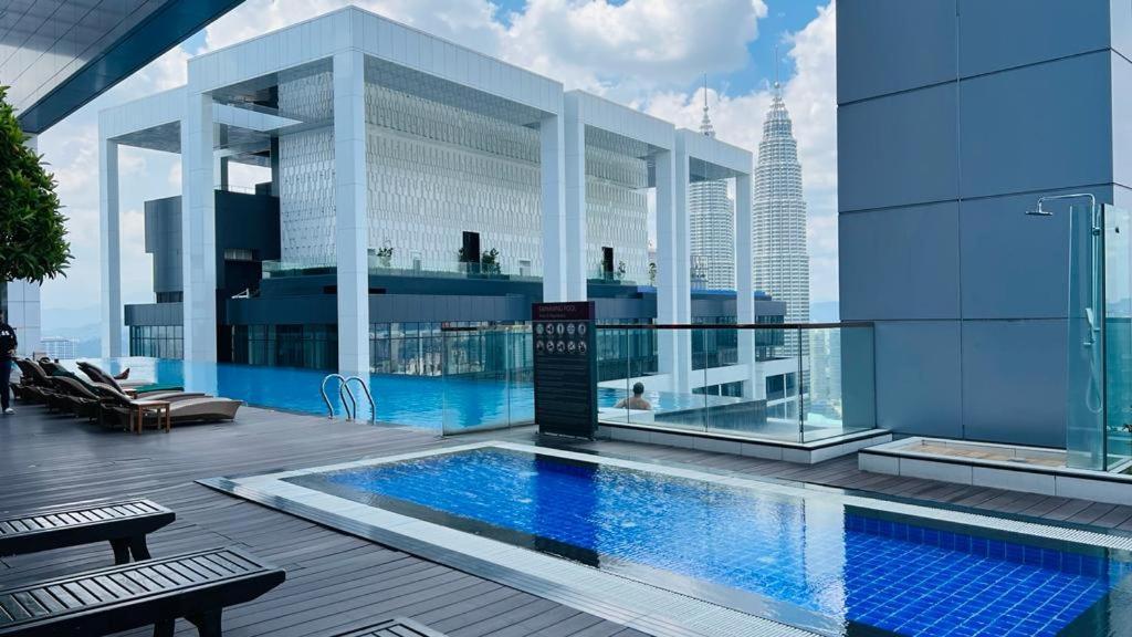 Faced Suites Platinum Klcc Куала-Лумпур Экстерьер фото